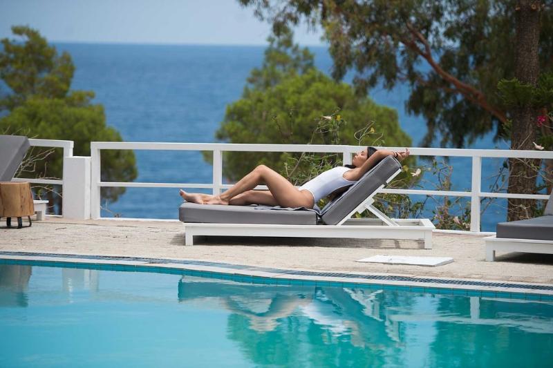 Akra Morea Hotel & Residences Monemvasía Eksteriør bilde